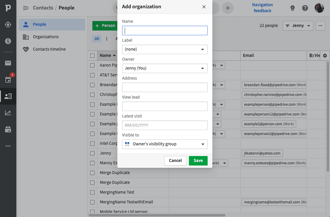 Pipedrive: janela « Add organization » (nome, etiqueta, proprietário, endereço, visibilidade) sobre a lista de contatos