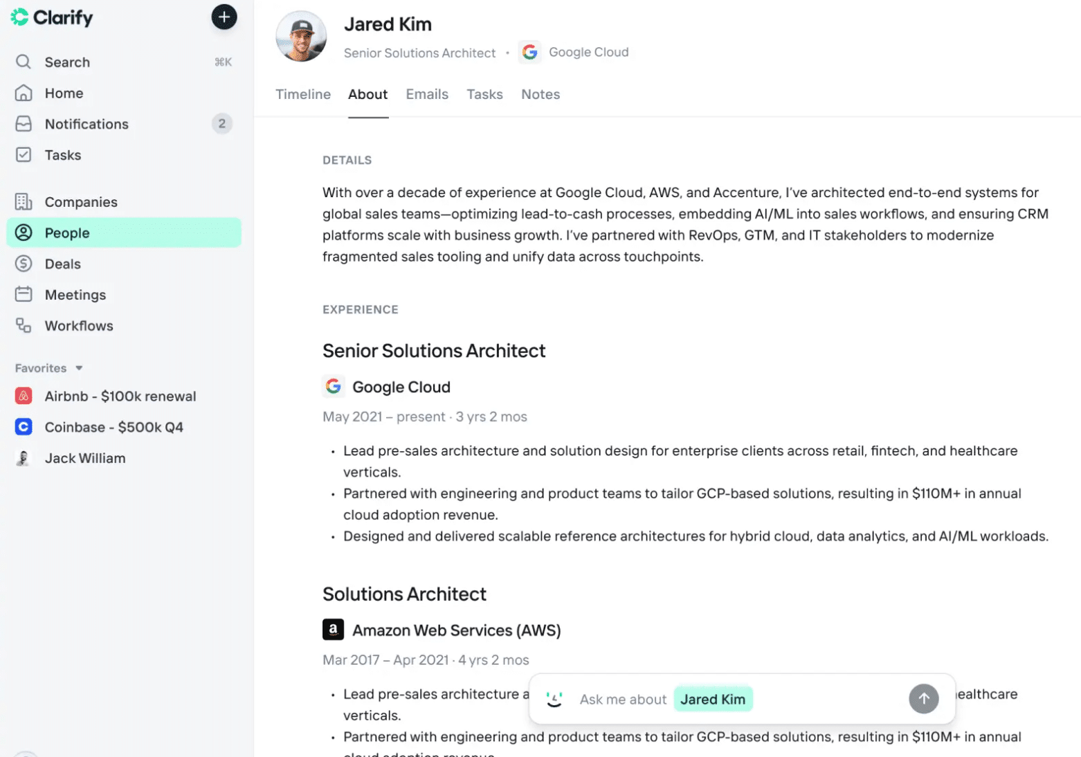 Ficha de contato do Clarify.ai, enriquecida automaticamente a partir das reuniões e dos e-mails