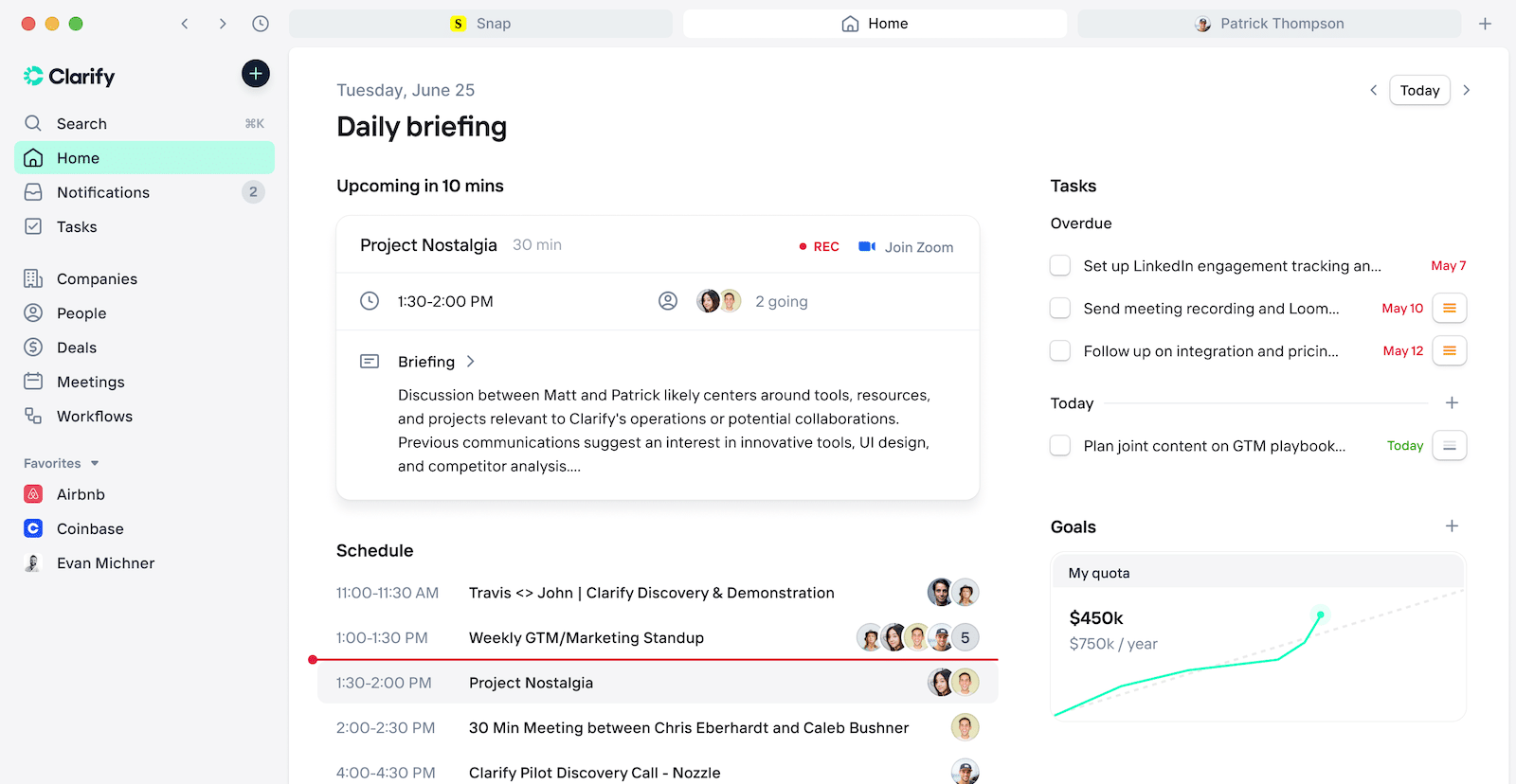 Interface do Clarify.ai: visão do CRM com o pipeline e as fichas alimentados automaticamente