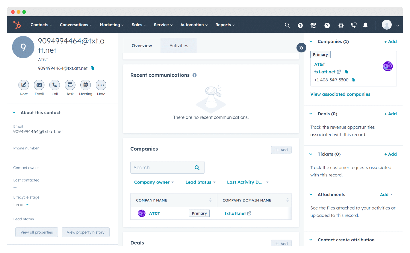 La fiche contact de HubSpot CRM, avec l'entreprise et les offres rattachées