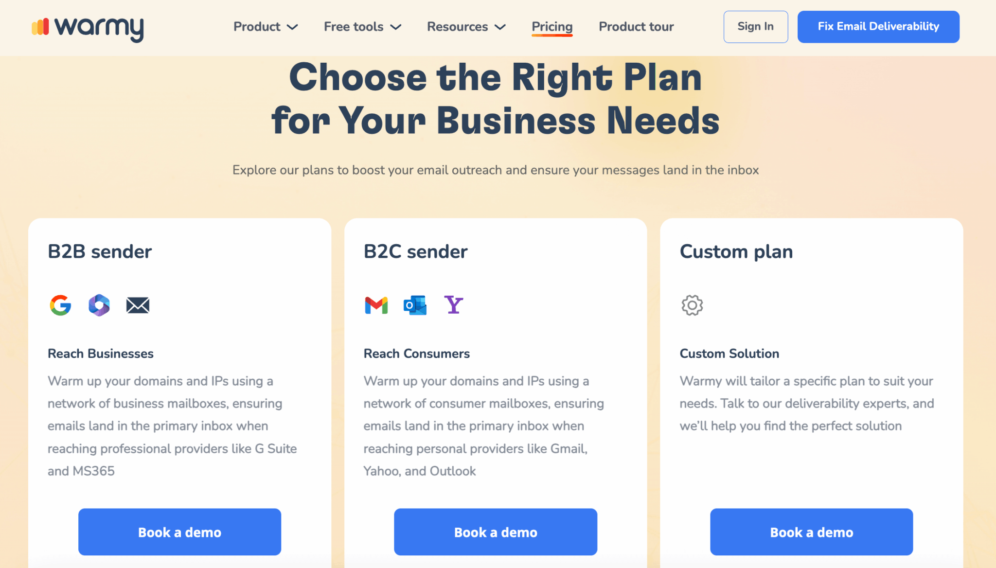 La page tarifs de Warmy : plans B2B Sender, B2C Sender et Custom, tous sur démonstration, sans prix affiché