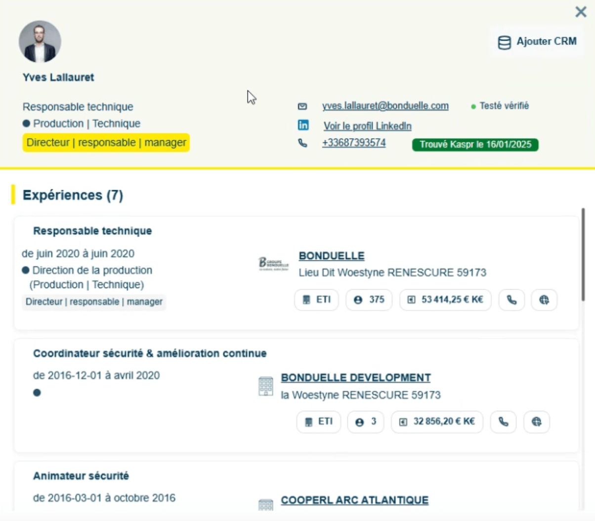 La fiche d'un contact dans Decidento, avec ses expériences et ses formations
